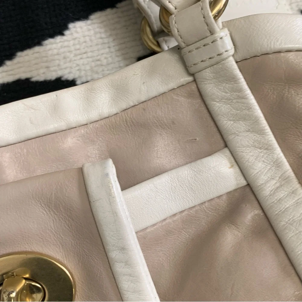 COACH Cricket Putty & White Leather 13601 Shoulder Bag - Picture 6 of 16